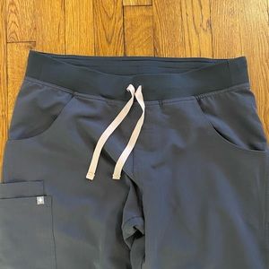 Figs charcoal scrub pants